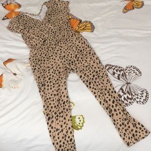 NWOT Fighting Eel Jumper (Leopard)
